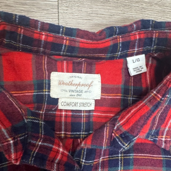 Weatherproof Red and Black Plaid Women’s Button Down Flannel Shirt Size LARGE - Picture 3 of 4